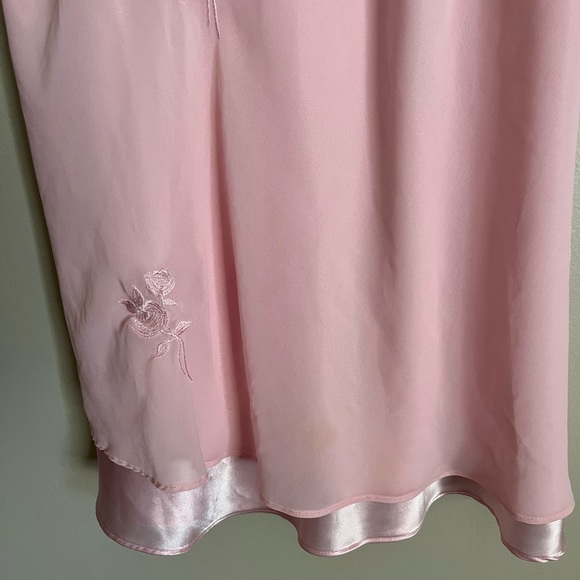 Intimo Amore baby pink lingerie - Picture 2 of 8